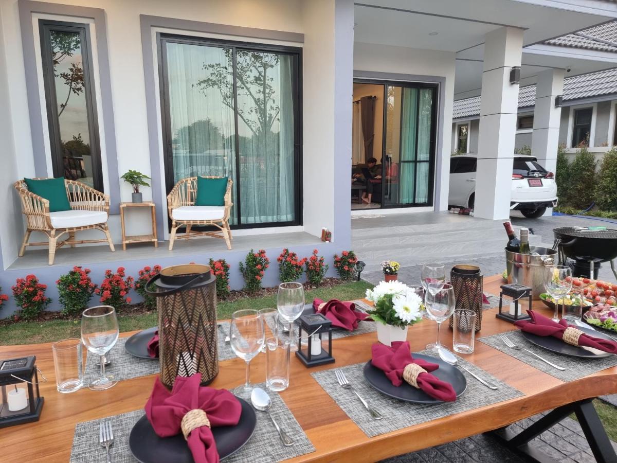 Villa Baan Dalah Buriram Esterno foto